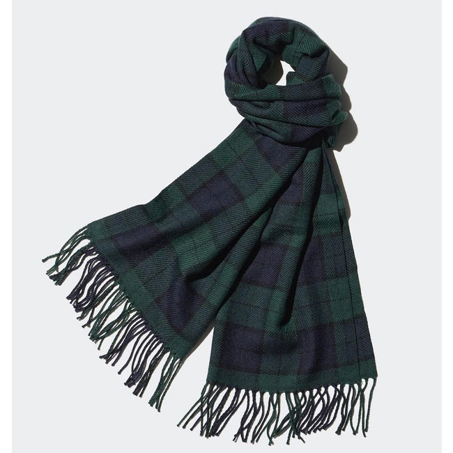 Budget Heattech Patterned Scarf at Uniqlo (image credit: Uniqlo)